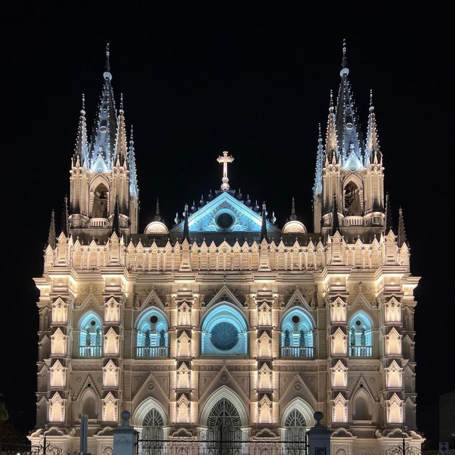 Casa Central De Santa Ana Zewnętrze zdjęcie